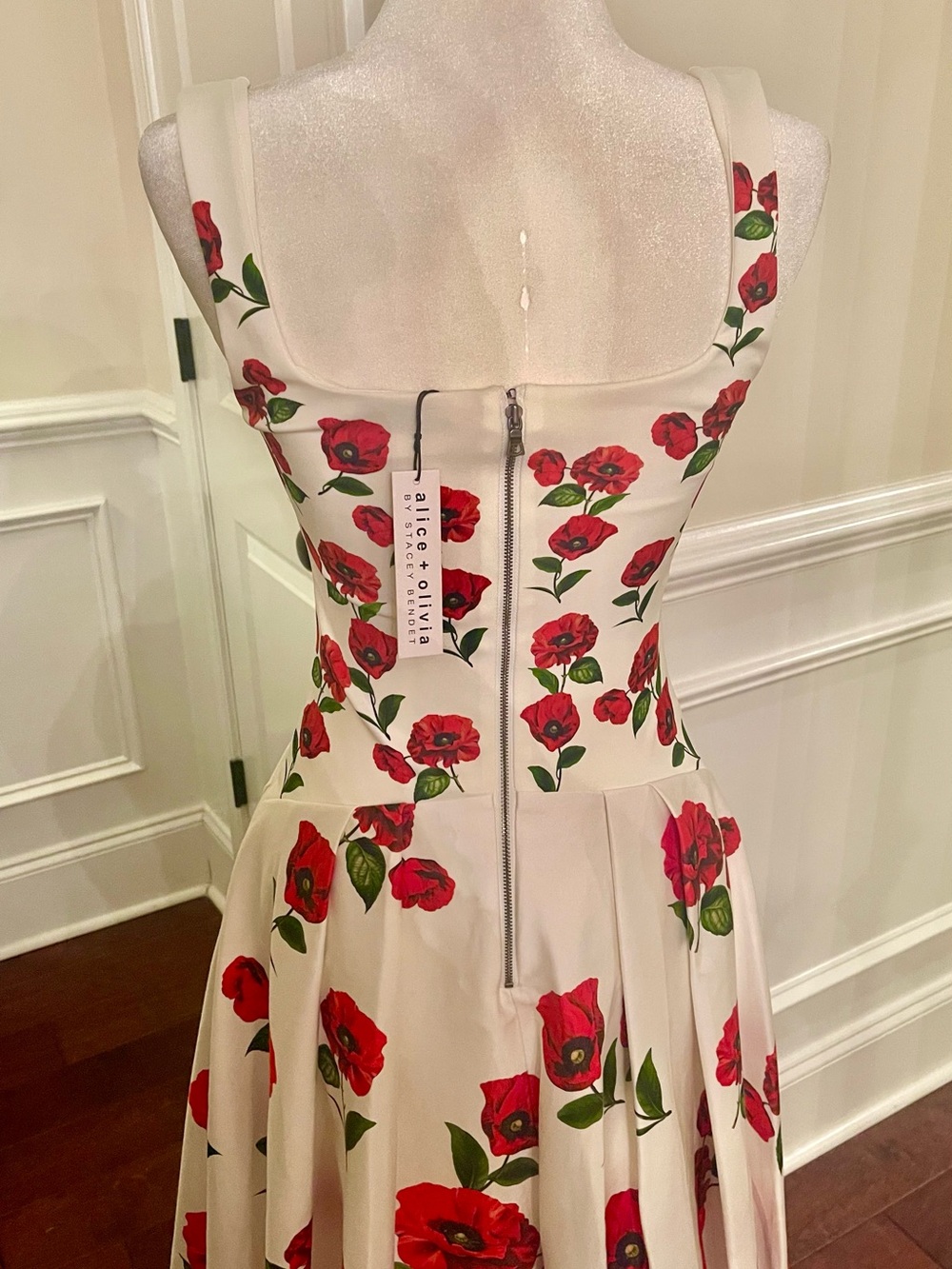 Alice + Olivia Adley Floral Midi Dress In Summer Poppy size 2 NWT - Picture 13 of 16